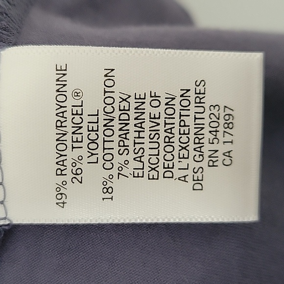 Banana Republic Short Sleeve T-Shirt, Size Meduim - Picture 8 of 8